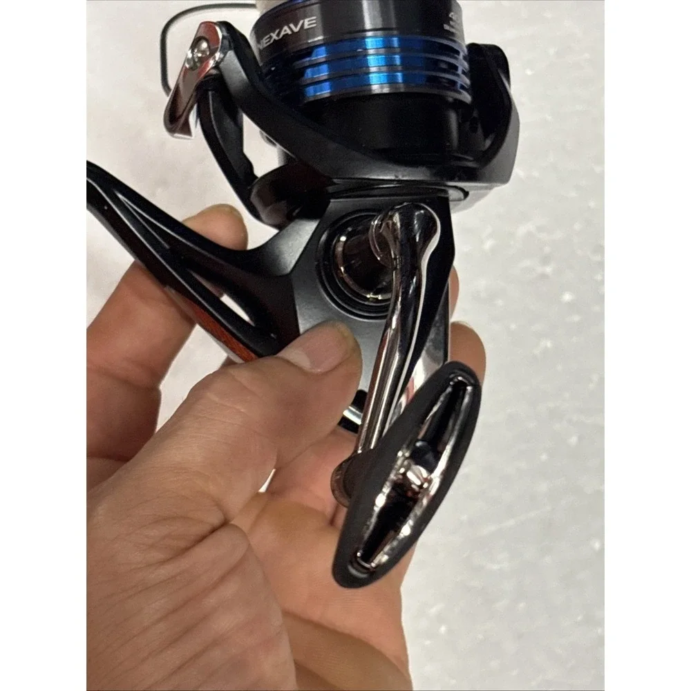 NEW! Shimano Fishing NEXAVE 4000HG FI Clam Spinning Reels [NEX4000HGFIC]